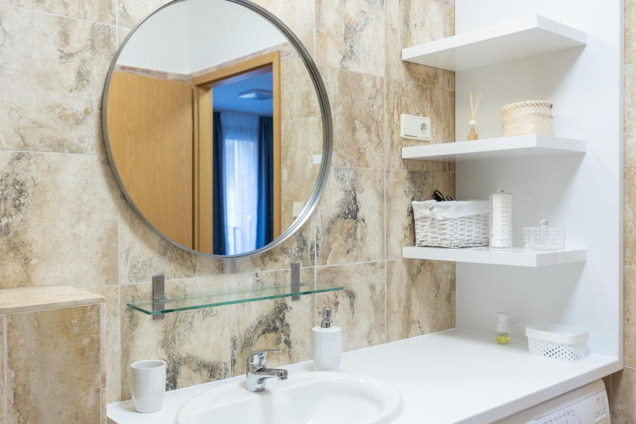 Pleasure Place Apartment Budapest Esterno foto