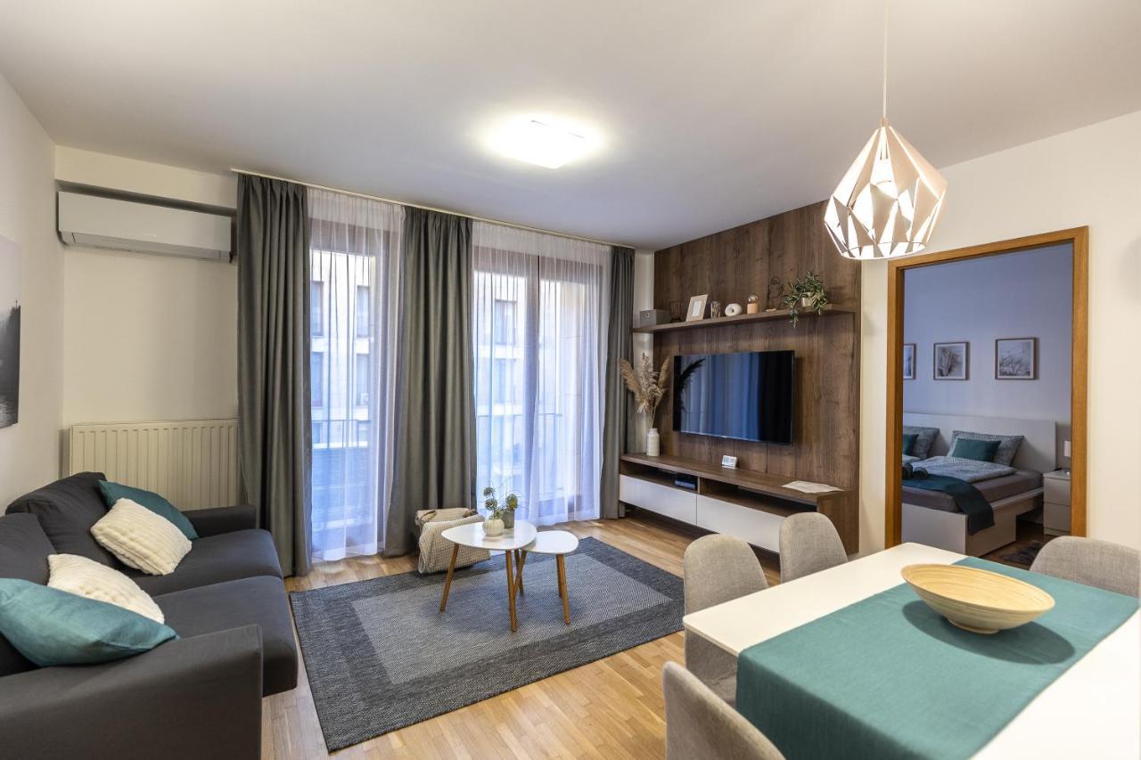 Pleasure Place Apartment Budapest Esterno foto
